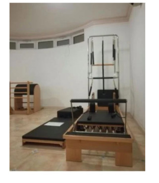 Van het Materiaal Diepe Hurkende Pilates van de ladings200kg Pilates Oefening de Hervormermachine